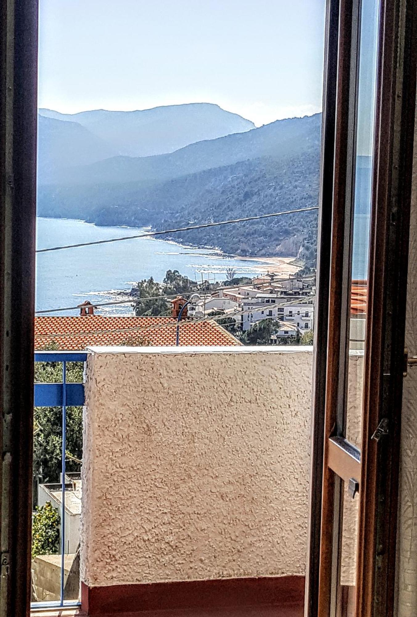 B&B Cala Luna 卡拉古诺内 外观 照片